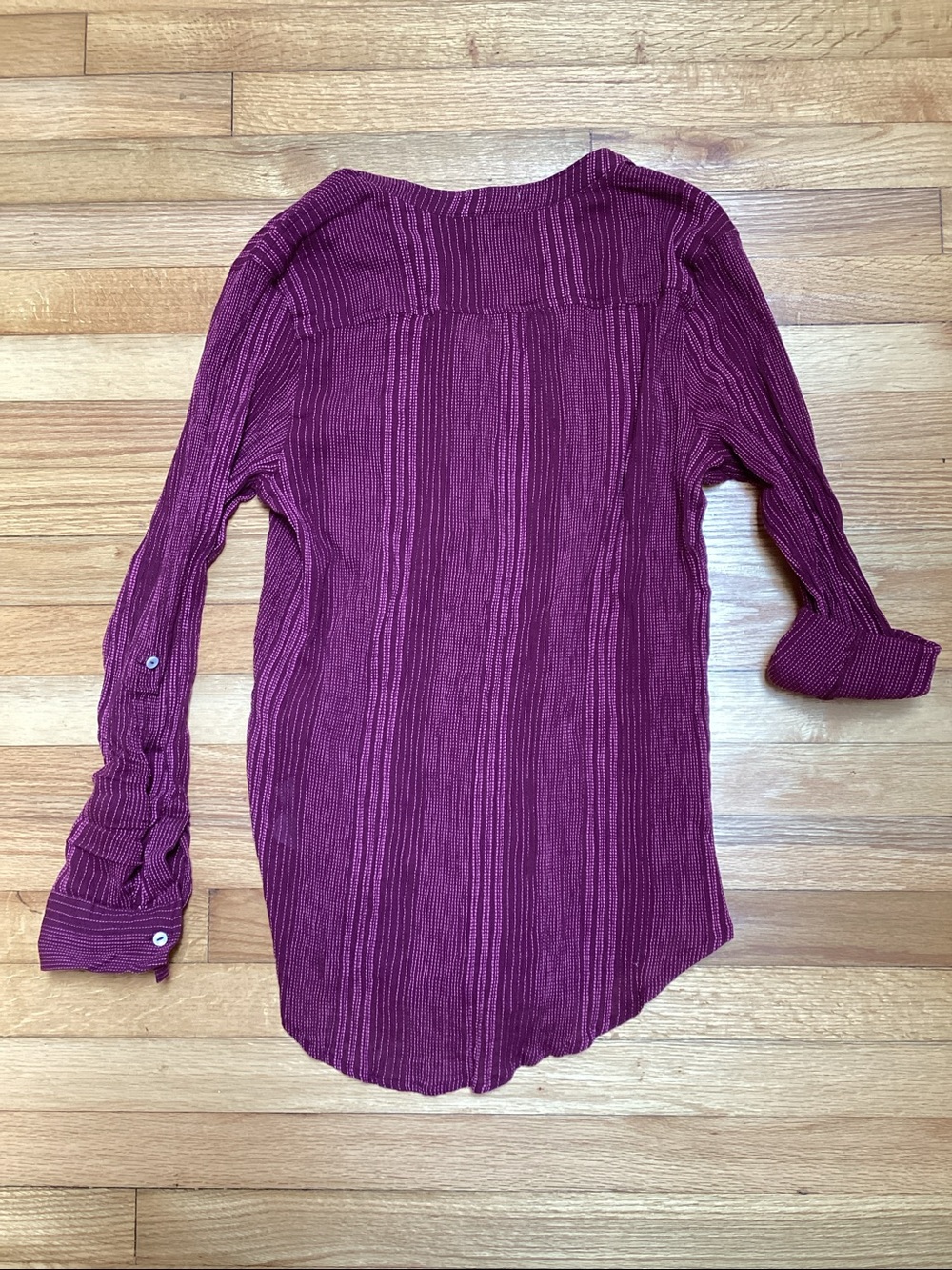 Carve Designs Dylan Organic Cotton Gauze Shirt size medium - Picture 6 of 10
